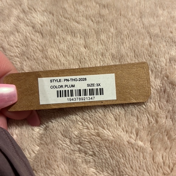 NWT SKIMS FITS EVERYBODY THONG 3X PLUM/PURPLE - Picture 6 of 6